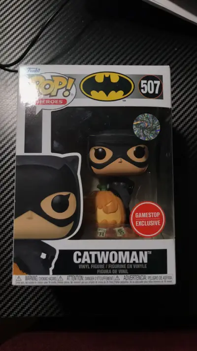 Figura Funko Pop Catwoman - miniatura 1