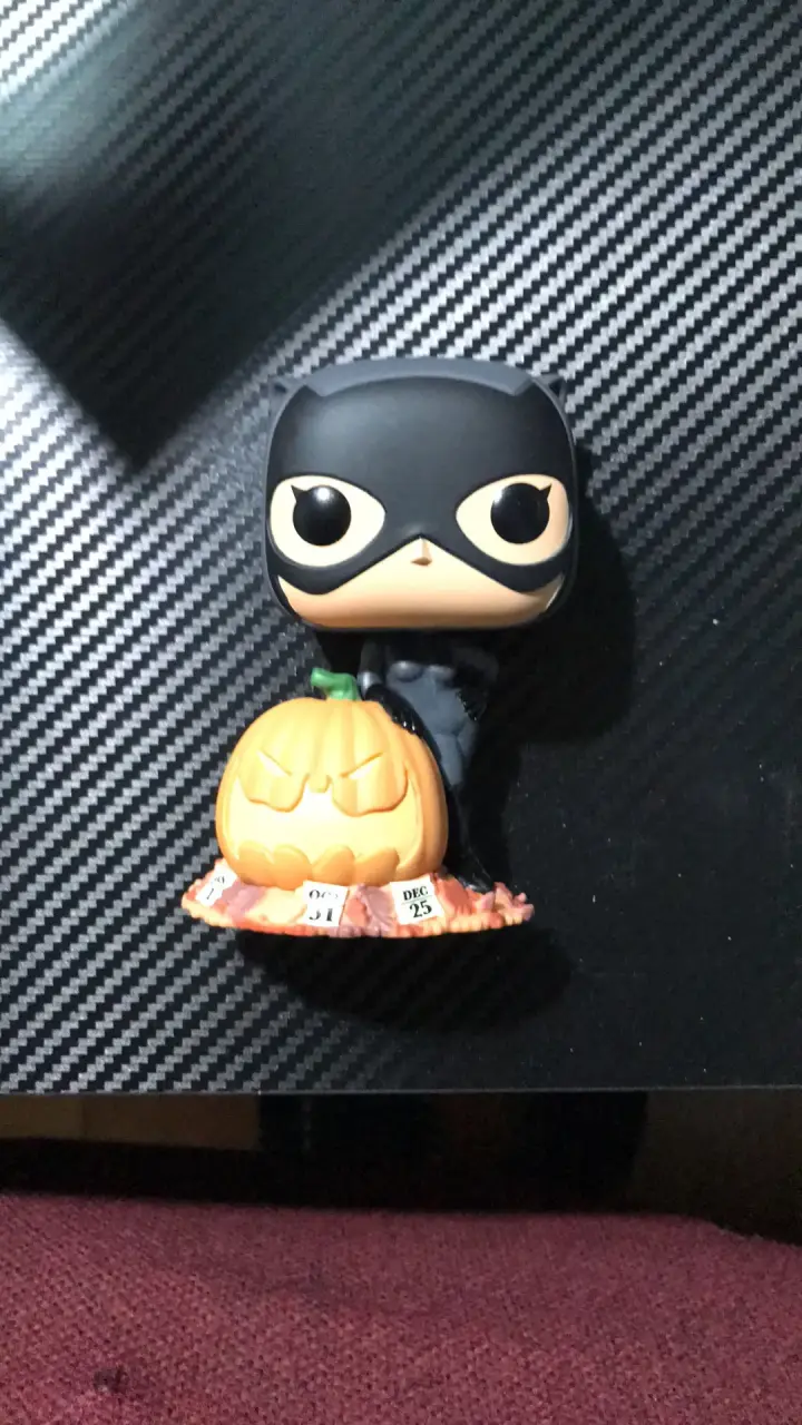 Figura Funko Pop Catwoman - 2