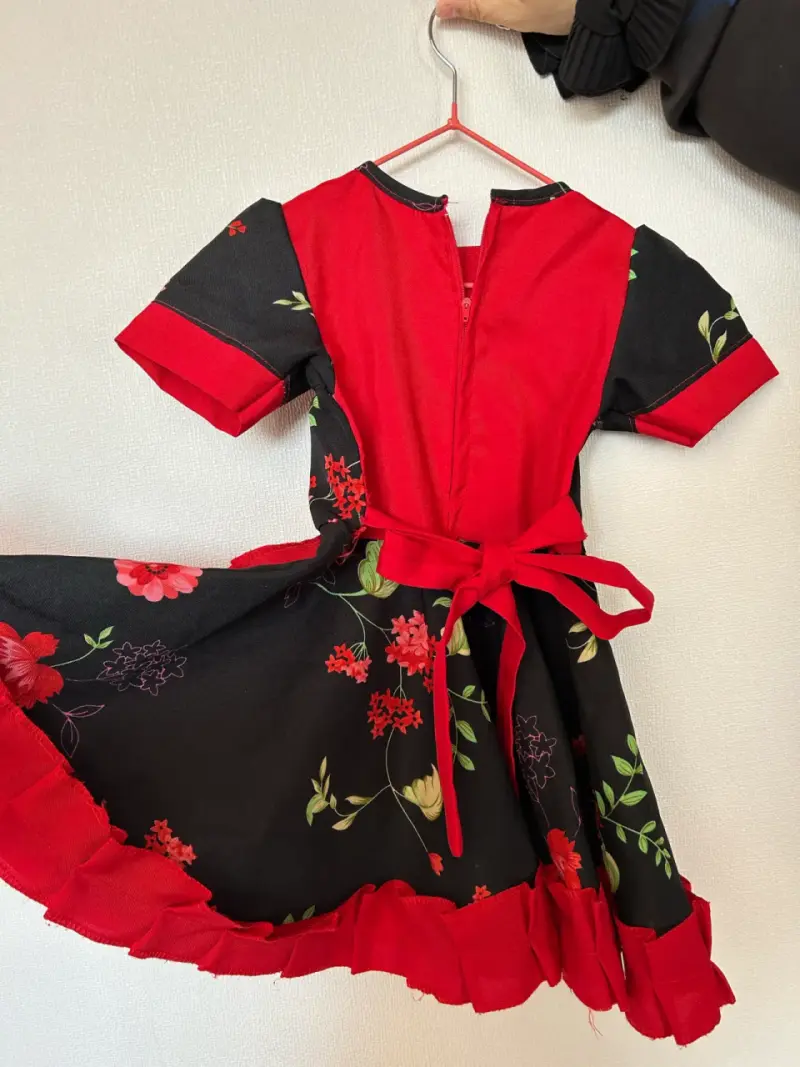Vestido rojo estampado floral - 2