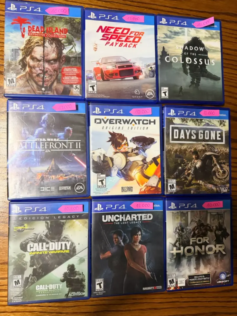 Lote de juegos PS4 variados /precio en la foto