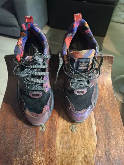 Zapatillas deportivas coloridas - miniatura 5