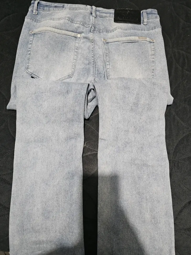 Jeans celestes casuales - 2