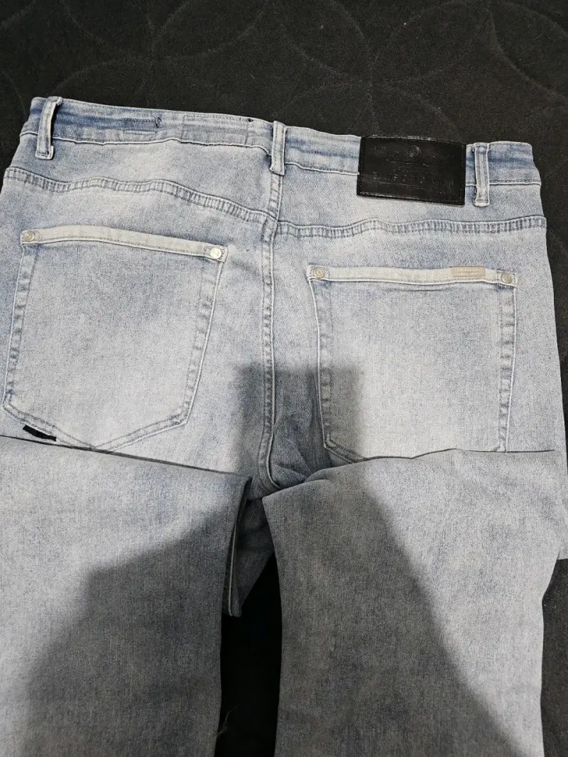 Jeans celestes casuales - 3