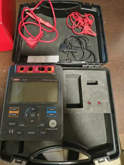 Tester de aislamiento UNIT UT511 - miniatura 1