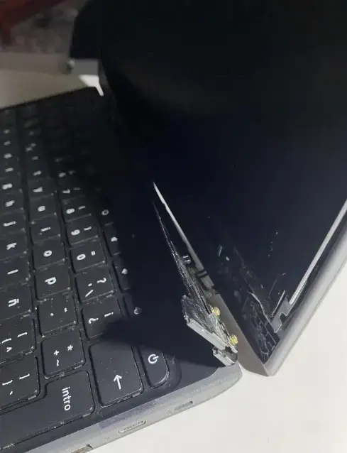 Chromebook Malo Para Desarmar. - 3