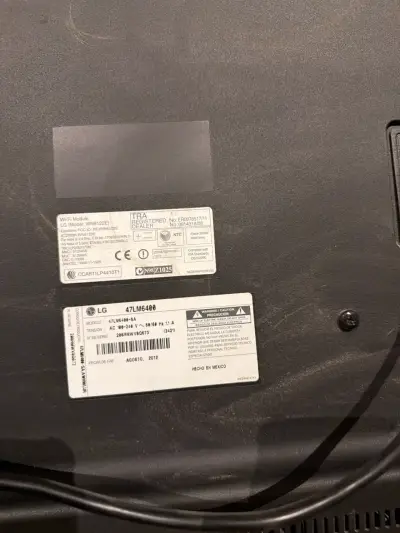 Televisor LG 47 pulgadas - miniatura 2