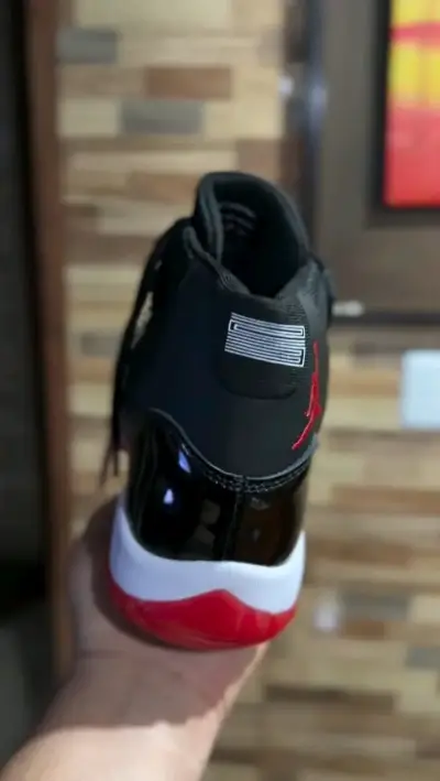 Jordan retro 11 - miniatura 2