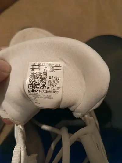 Zapatillas deportivas blancas - miniatura 3