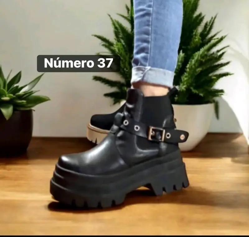 Botas negras tacón alto - 5