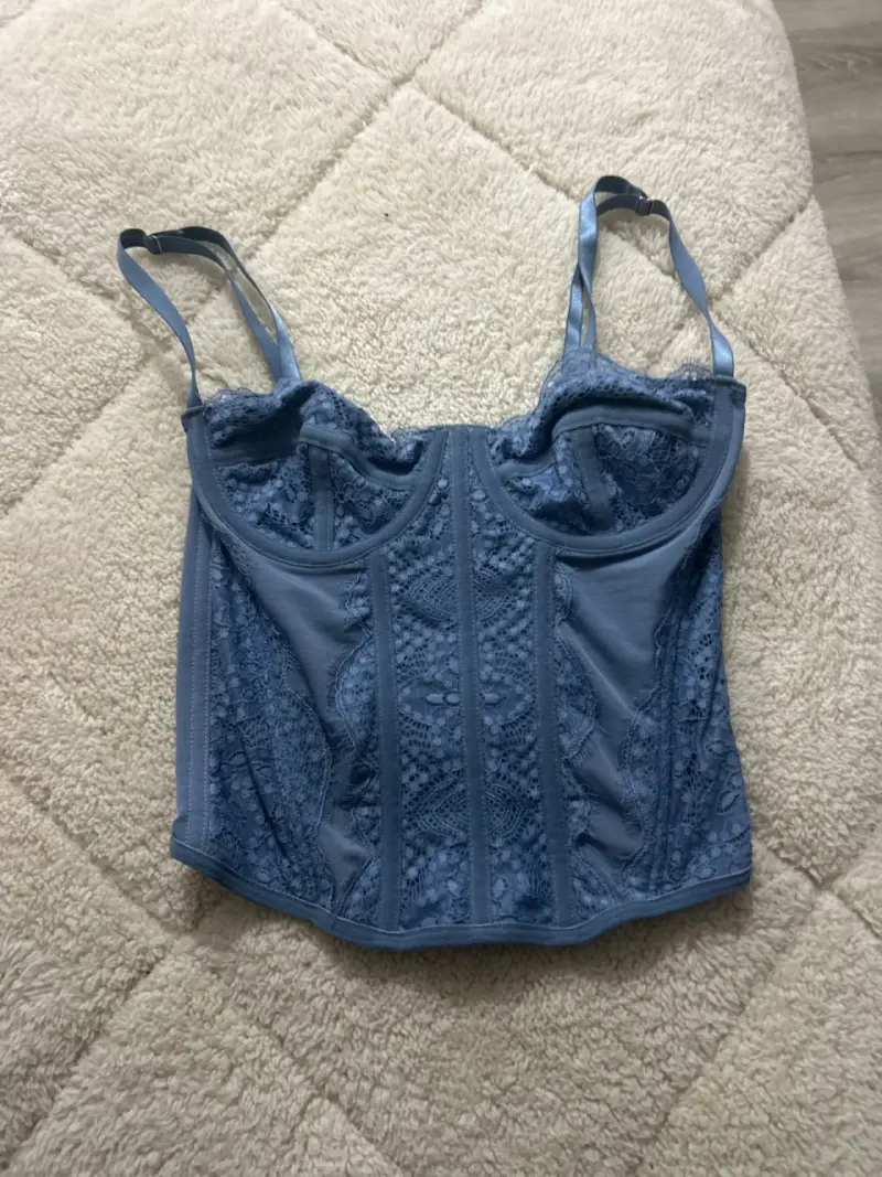 Corset azul encaje