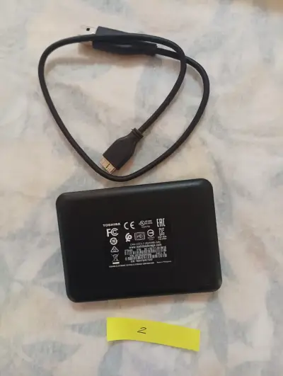 Disco Duro Externo Toshiba Canvio Basics - 2TB - miniatura 1