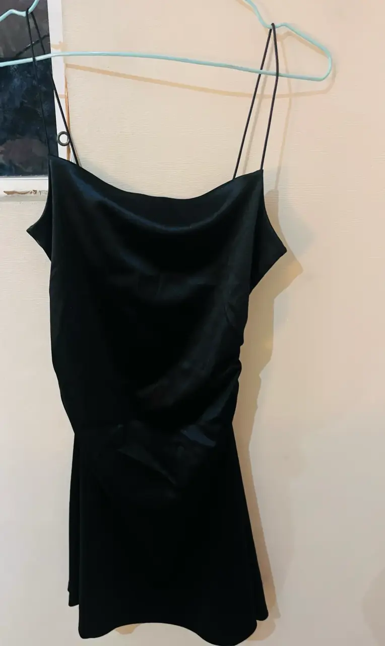 Vestido negro elegante