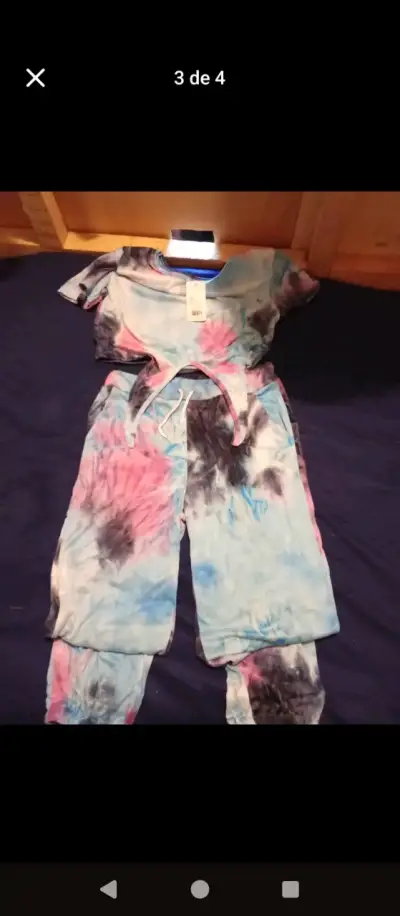 Conjunto tie-dye azul y blanco - miniatura 2