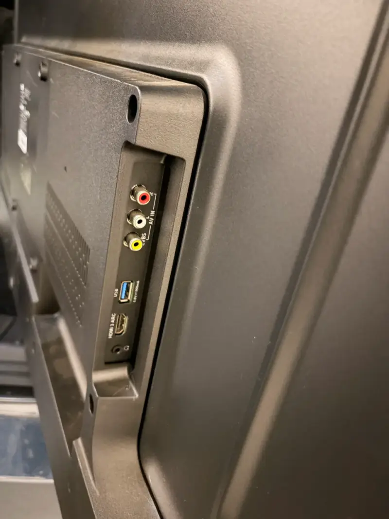 Televisor AOC pantalla grande - 4