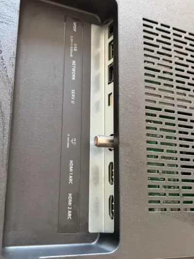 Televisor AOC pantalla grande - miniatura 5