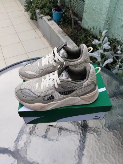 Zapatillas deportivas beige Puma - miniatura 1