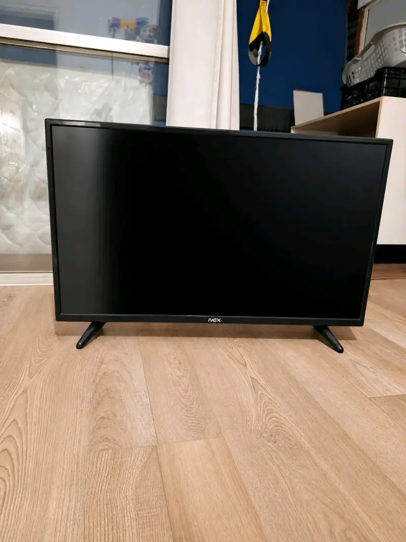 Televisor LED AXC 32 pulgadas