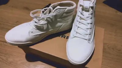 Zapatillas altas blancas - miniatura 2