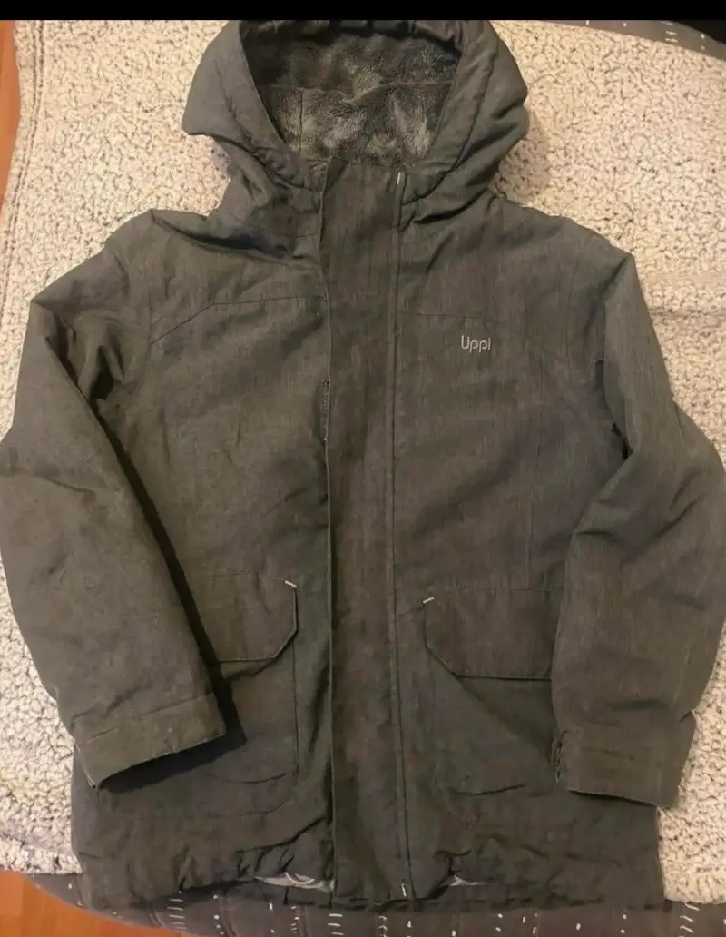 Chaqueta gris con capucha lippi - 1