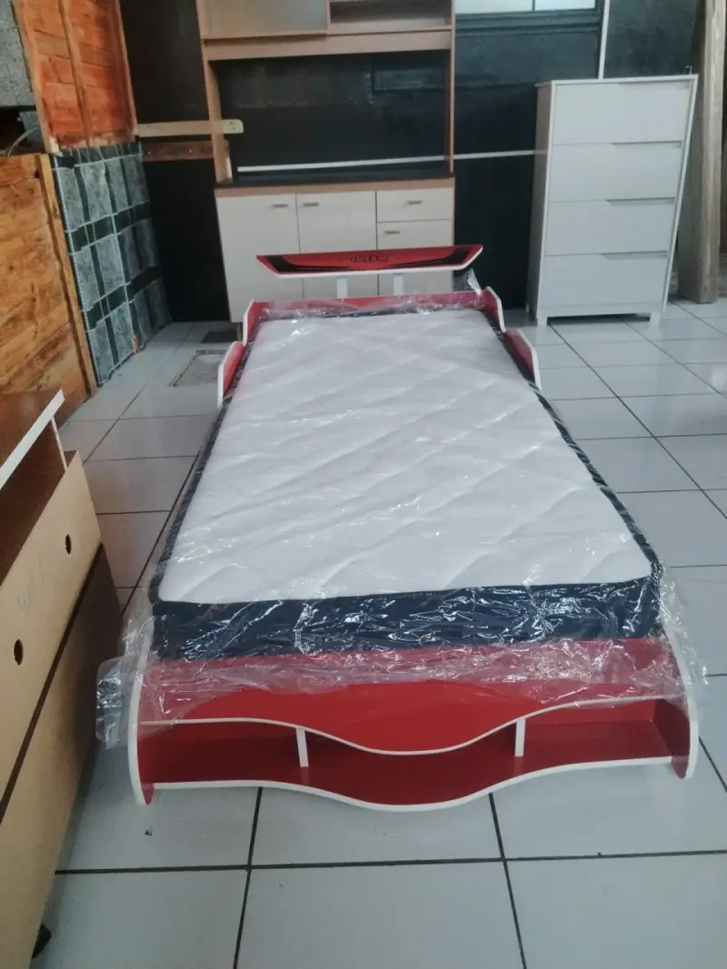 Cama infantil auto deportiva - 2