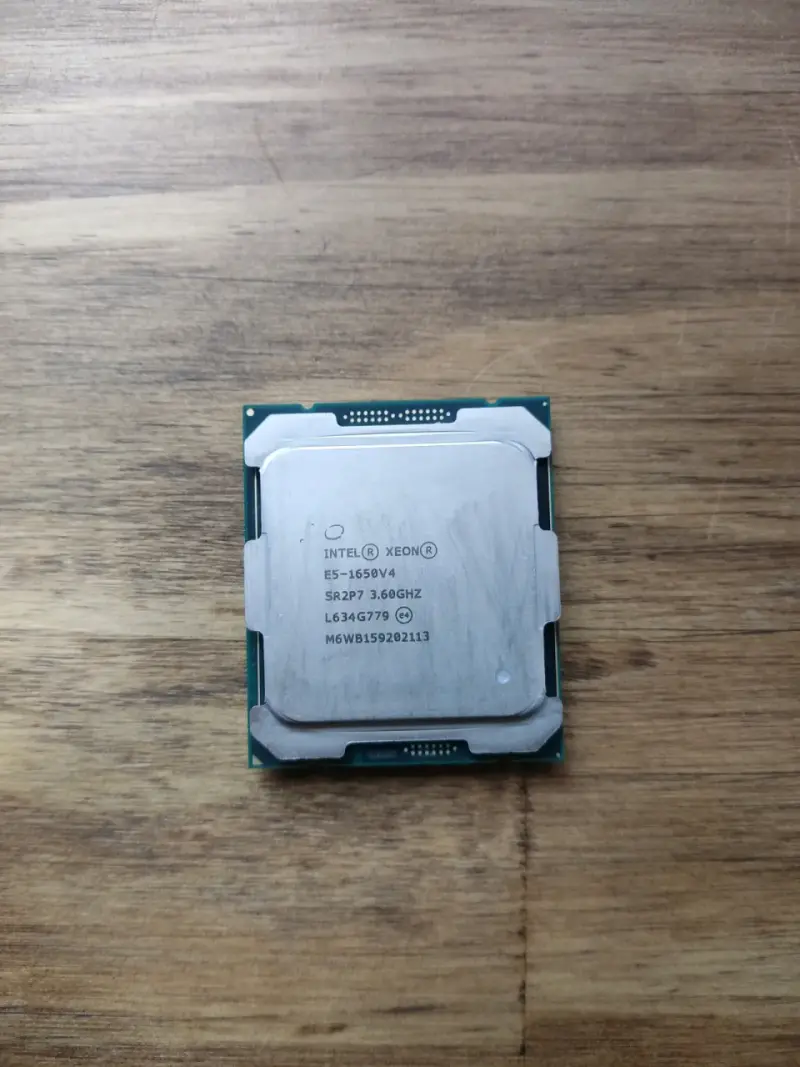 Procesador Intel Xeon E5-1650 v4 - 1