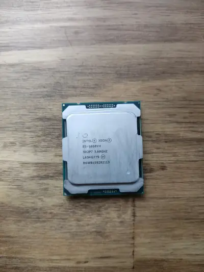 Procesador Intel Xeon E5-1650 v4 - miniatura 1