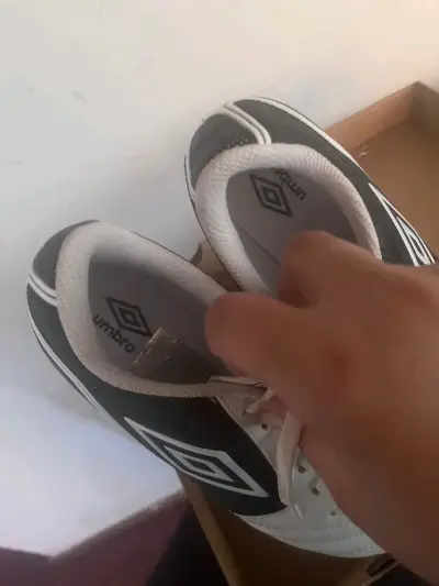 Zapatillas deportivas Umbro blancas - miniatura 1