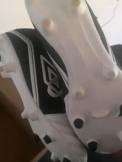 Zapatillas deportivas Umbro blancas - miniatura 2