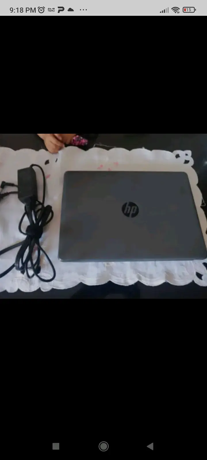 Notebook HP con cargador - 6