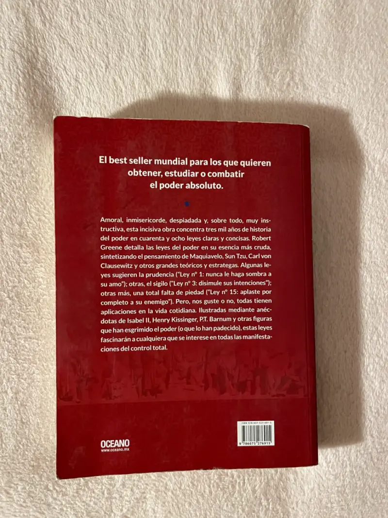 Libro 'Las 48 Leyes del Poder' - 2