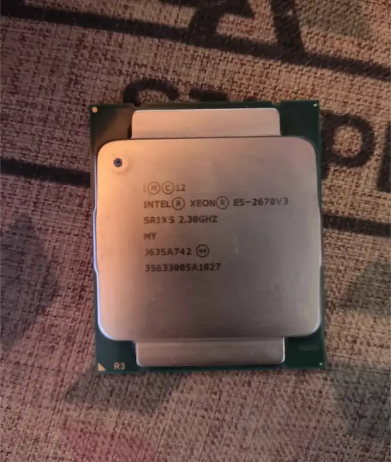 Intel Xeon E5-2670 V3 2.30GHz - 1