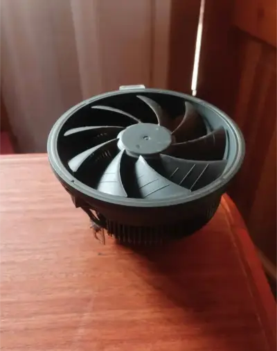 Intel Xeon E5-2670 V3 2.30GHz - miniatura 2