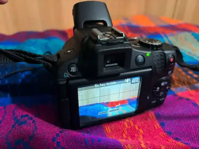 Cámara Canon con accesorios - miniatura 3