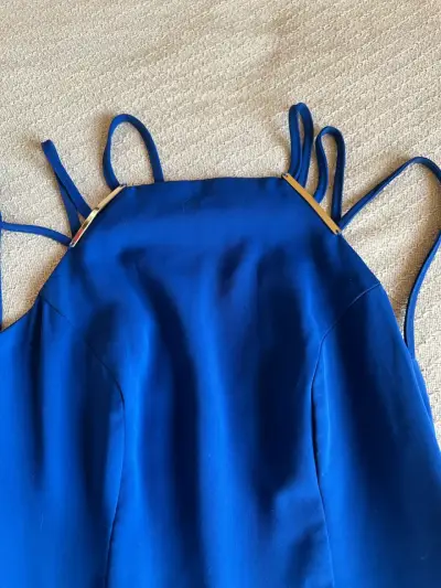 Vestido azul con tirantes - miniatura 1
