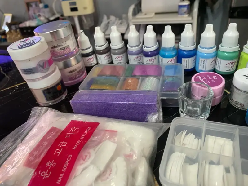 Set para uñas acrílicas - 1