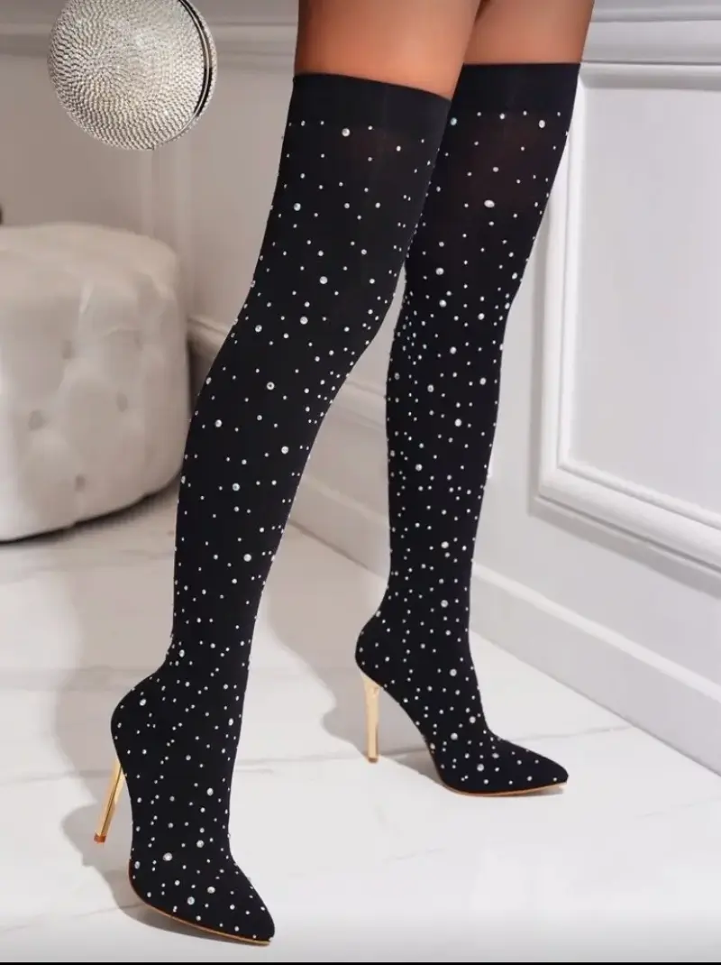 Botas altas negras con brillos - 2