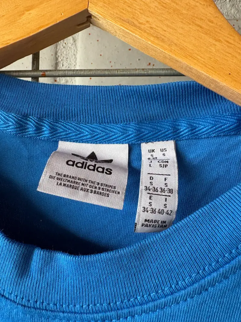 Polera azul Adidas - 2