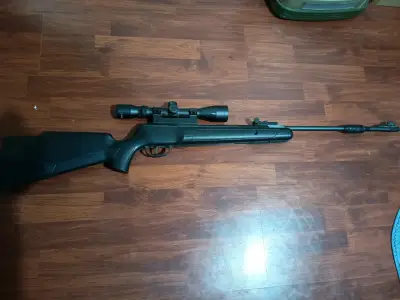 Rifle Nitropiston 5.5 Crosman fury - miniatura 1