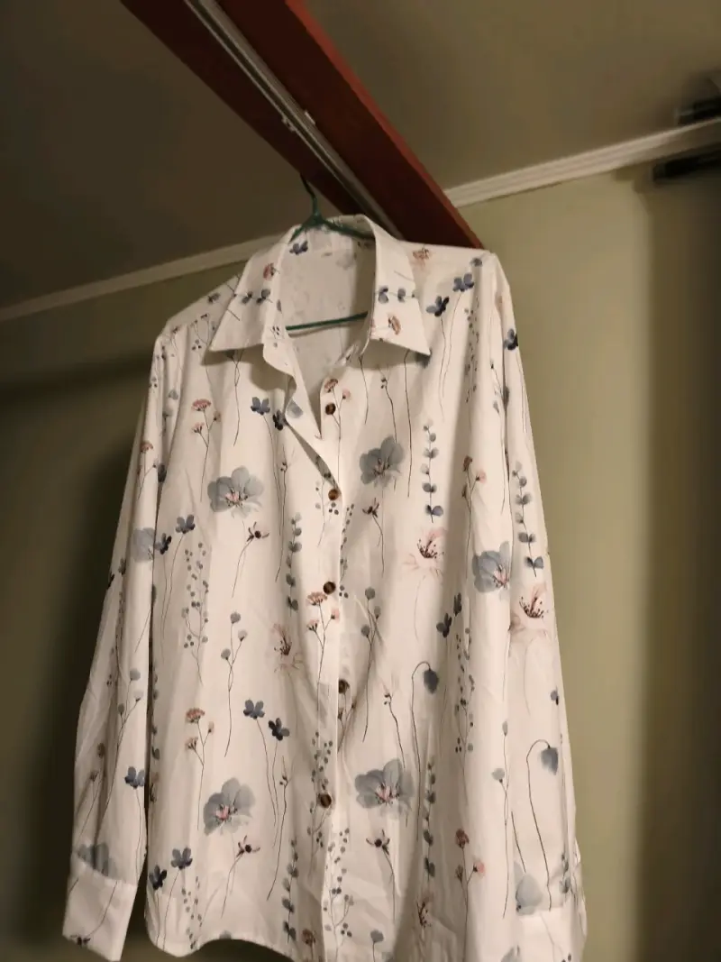 Blusa floreada Nueva - 3