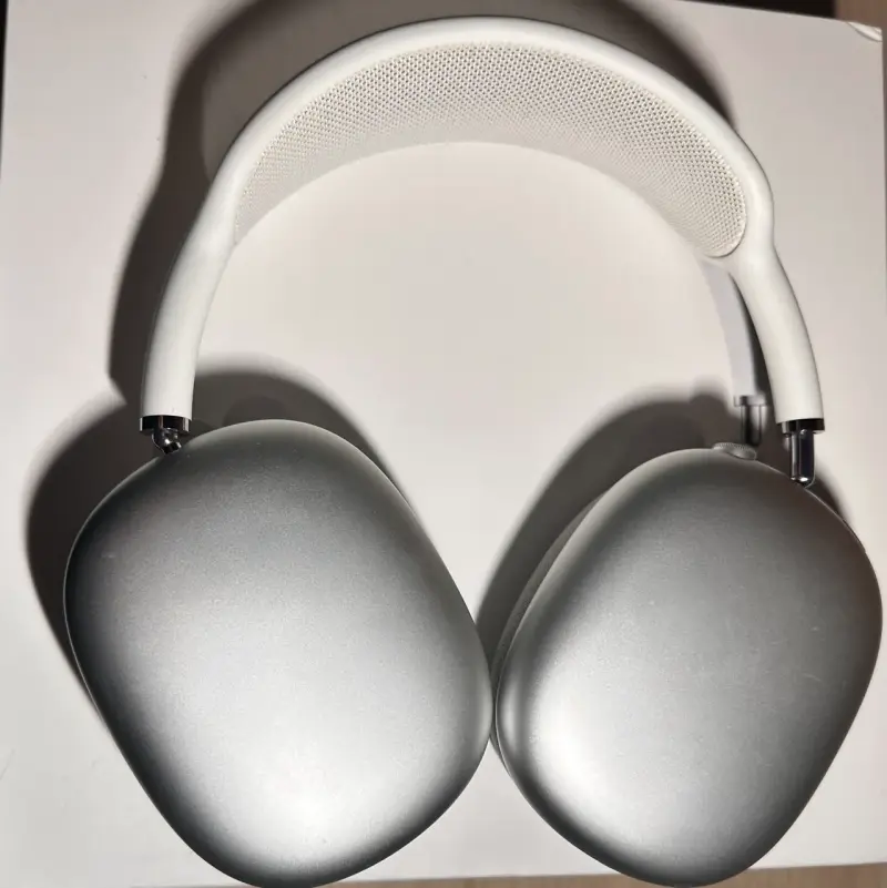 AirPods Max - 4