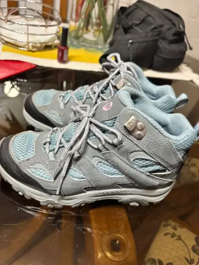 Zapatillas trekking grises - miniatura 1