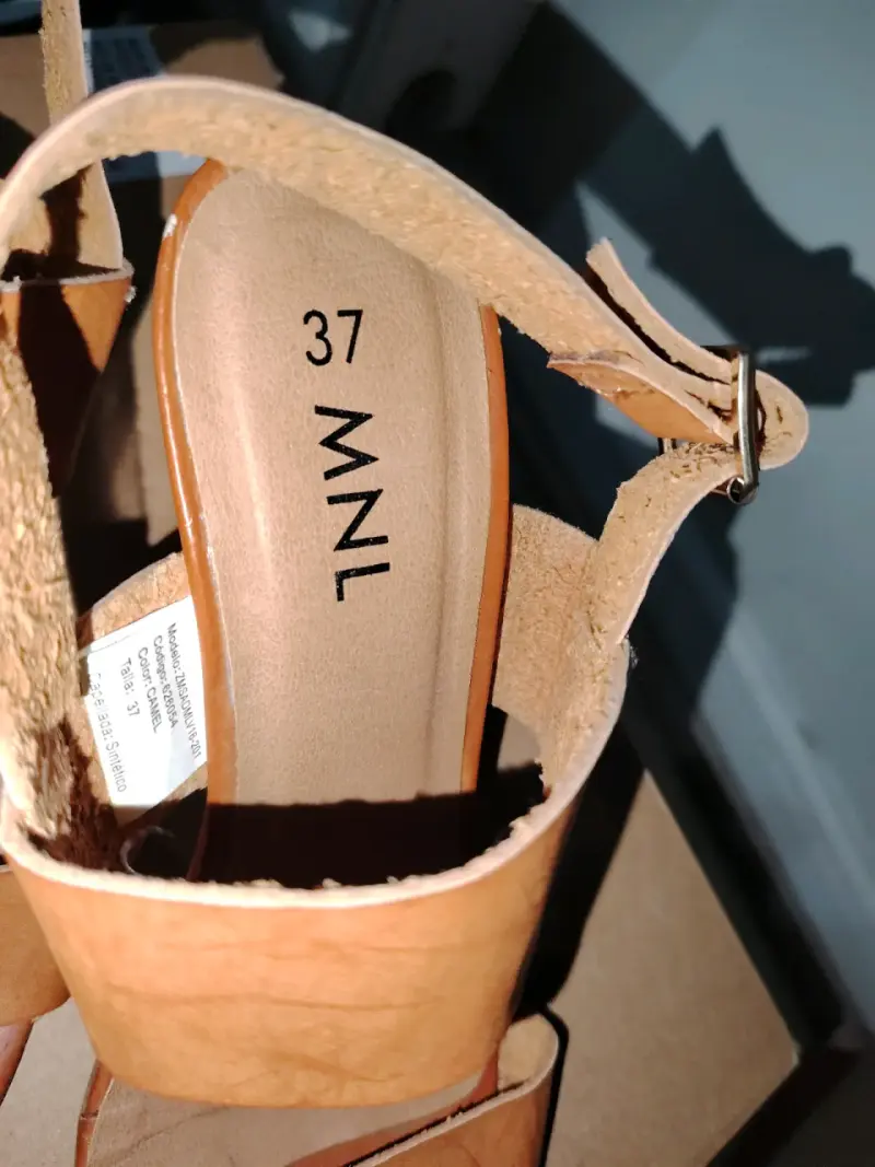 Sandalias taco alto marrón claro - 2