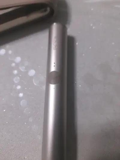 Dispositivo IQOS plateado - miniatura 2