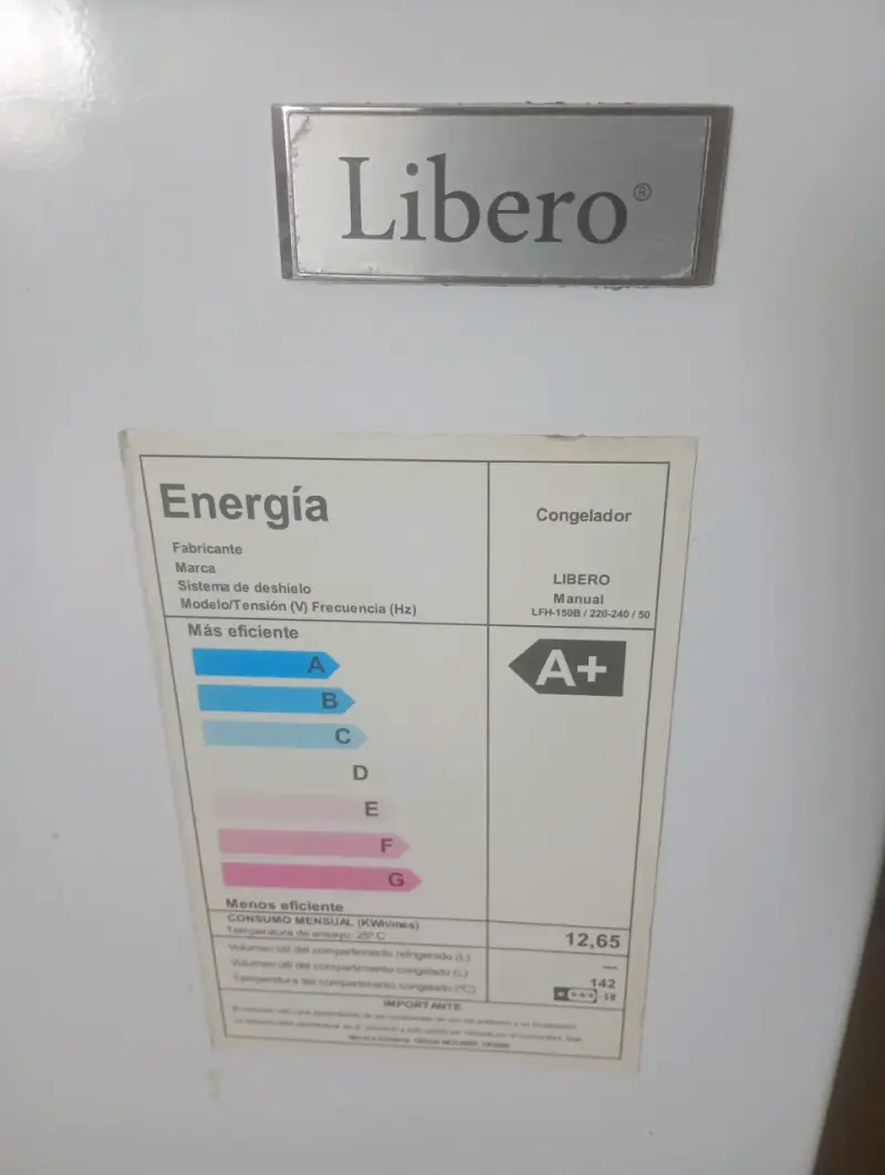 Congelador blanco grande - 2