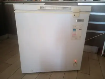 Congelador blanco grande - miniatura 3