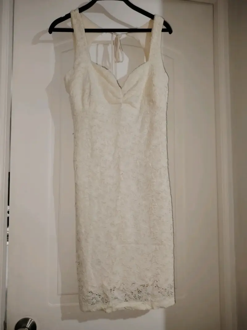Vestido de encaje blanco - 1
