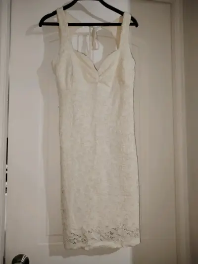 Vestido de encaje blanco - miniatura 1