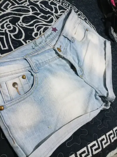 Shorts de mezclilla azul claro - miniatura 3