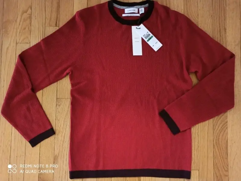 Suéter rojo Calvin Klein nuevo