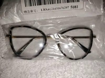 Gafas de marco dorado - miniatura 2